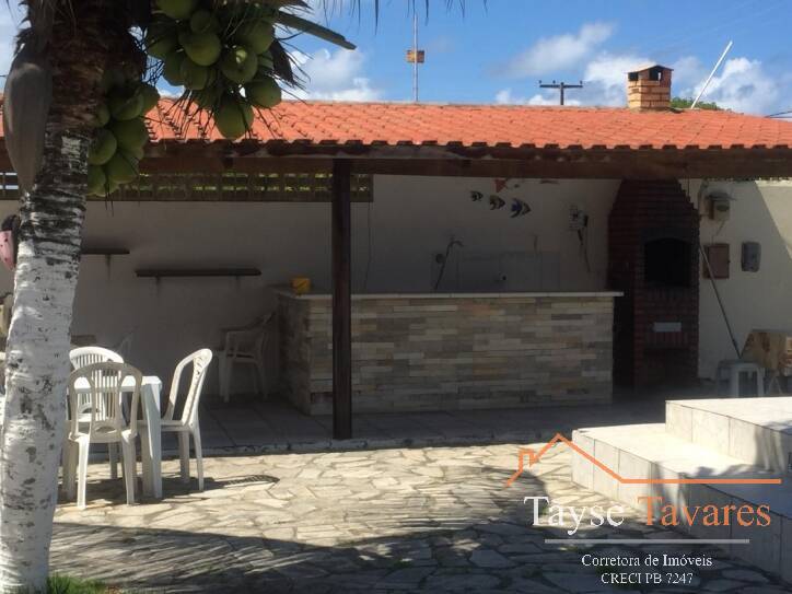 Casa à venda com 4 quartos, 220m² - Foto 7