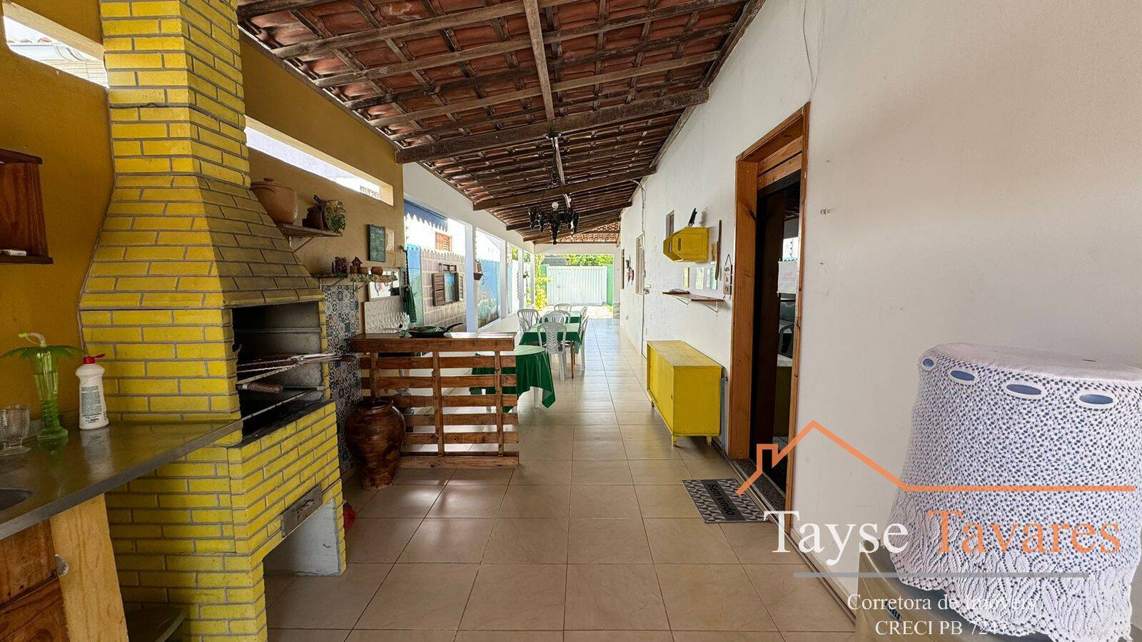 Casa à venda e aluguel com 4 quartos, 250m² - Foto 18