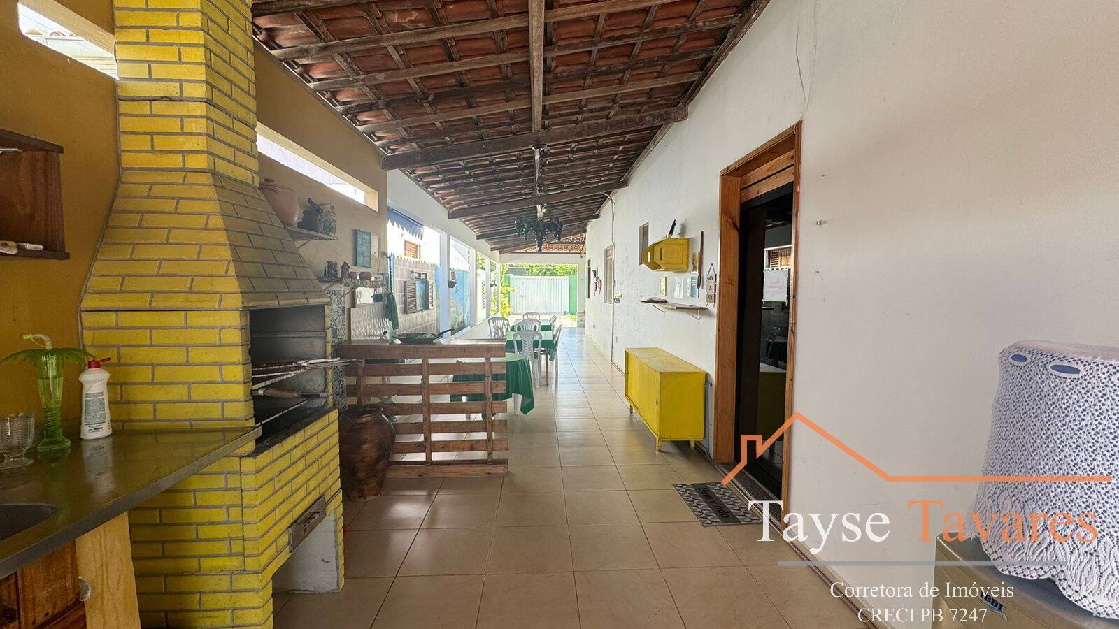 Casa à venda e aluguel com 4 quartos, 250m² - Foto 17