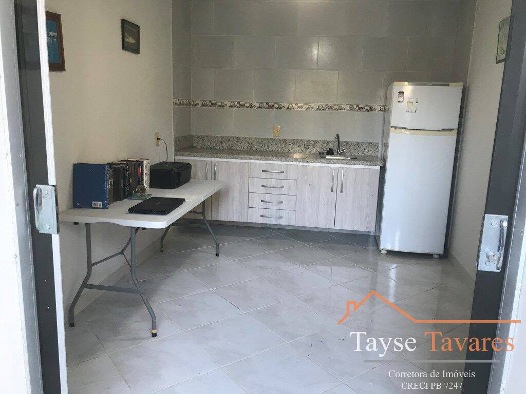 Casa à venda com 4 quartos, 300m² - Foto 17