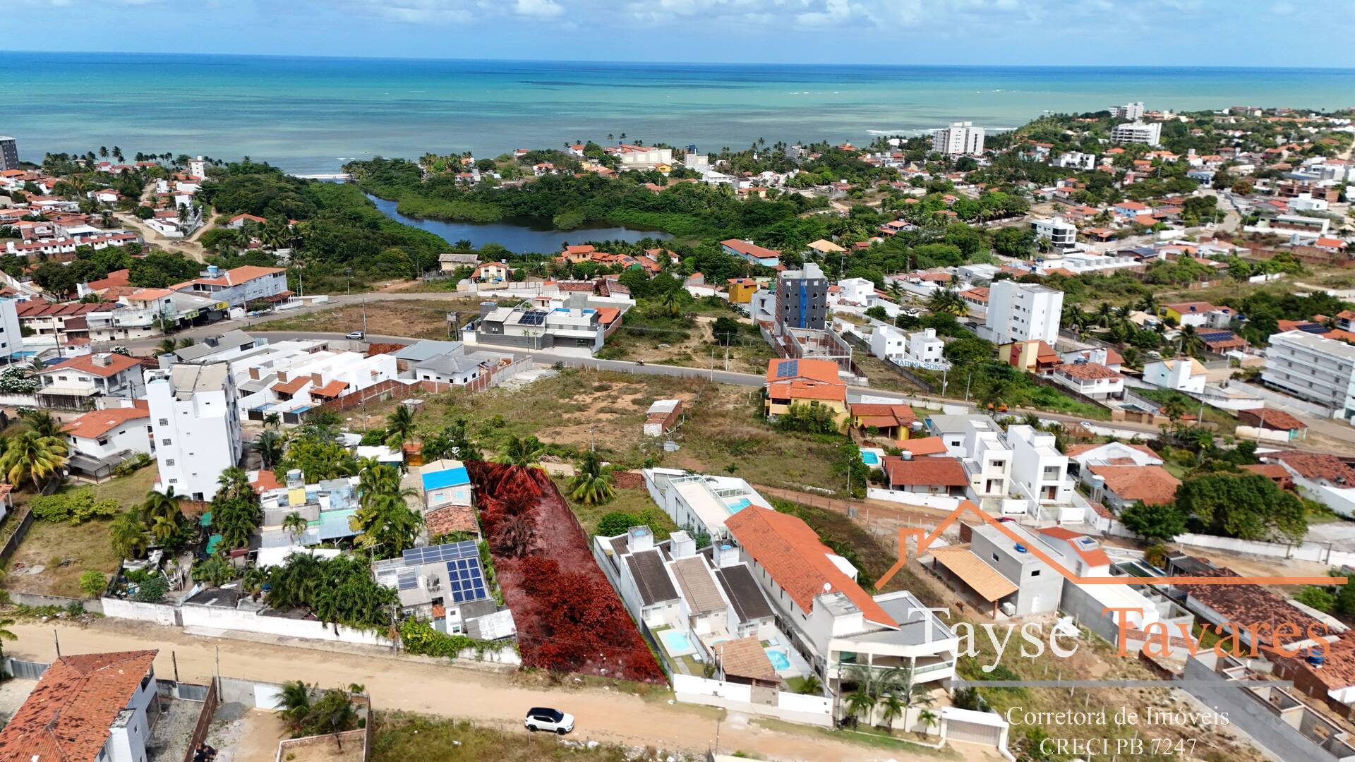 Terreno à venda, 900m² - Foto 1